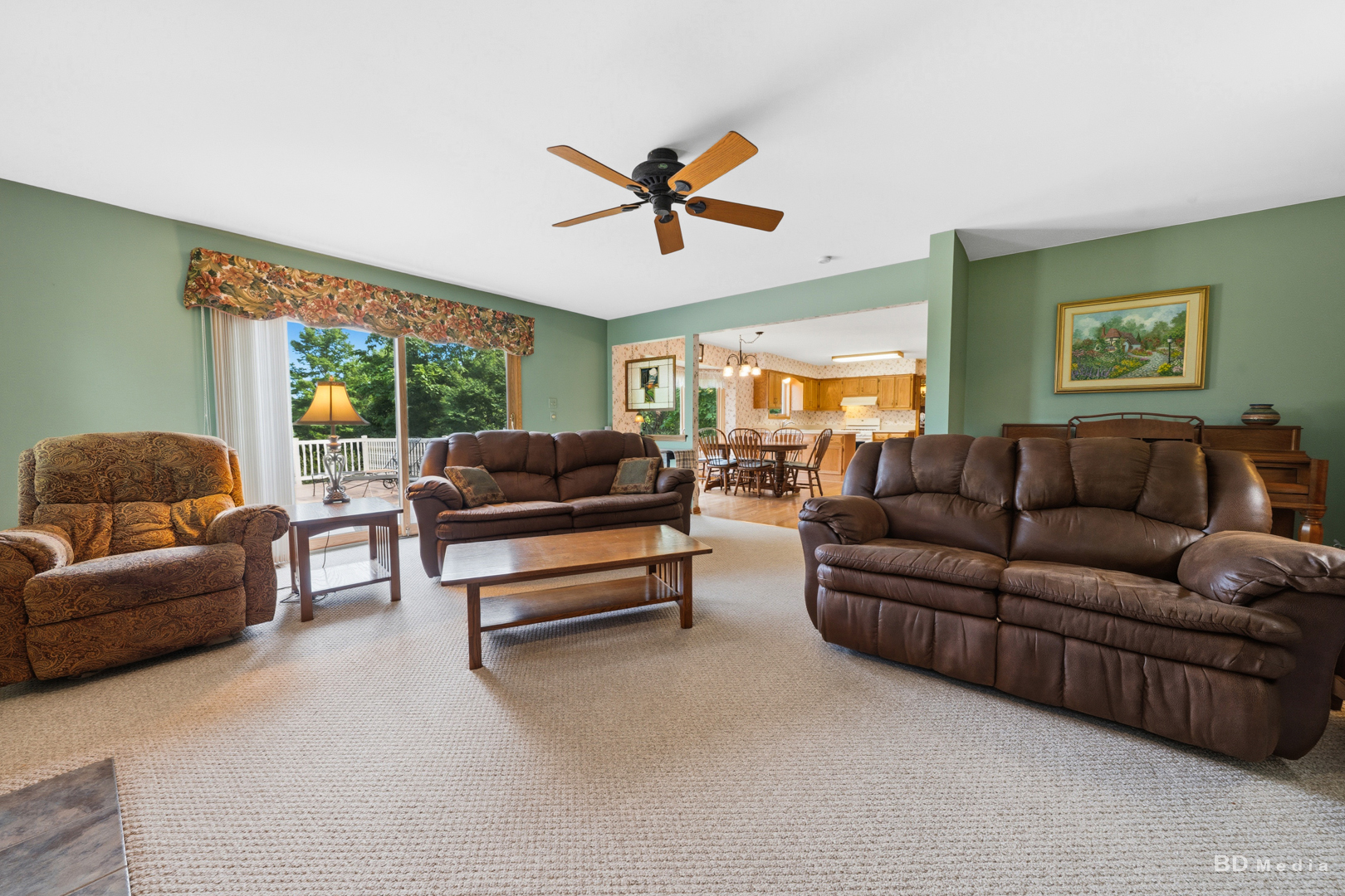 Gallery Image 15