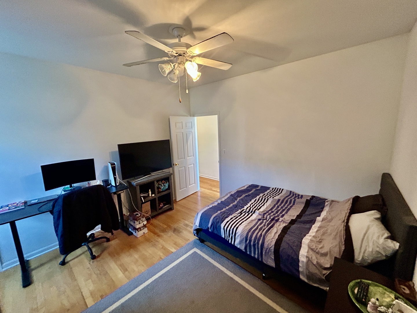 Gallery Image 10