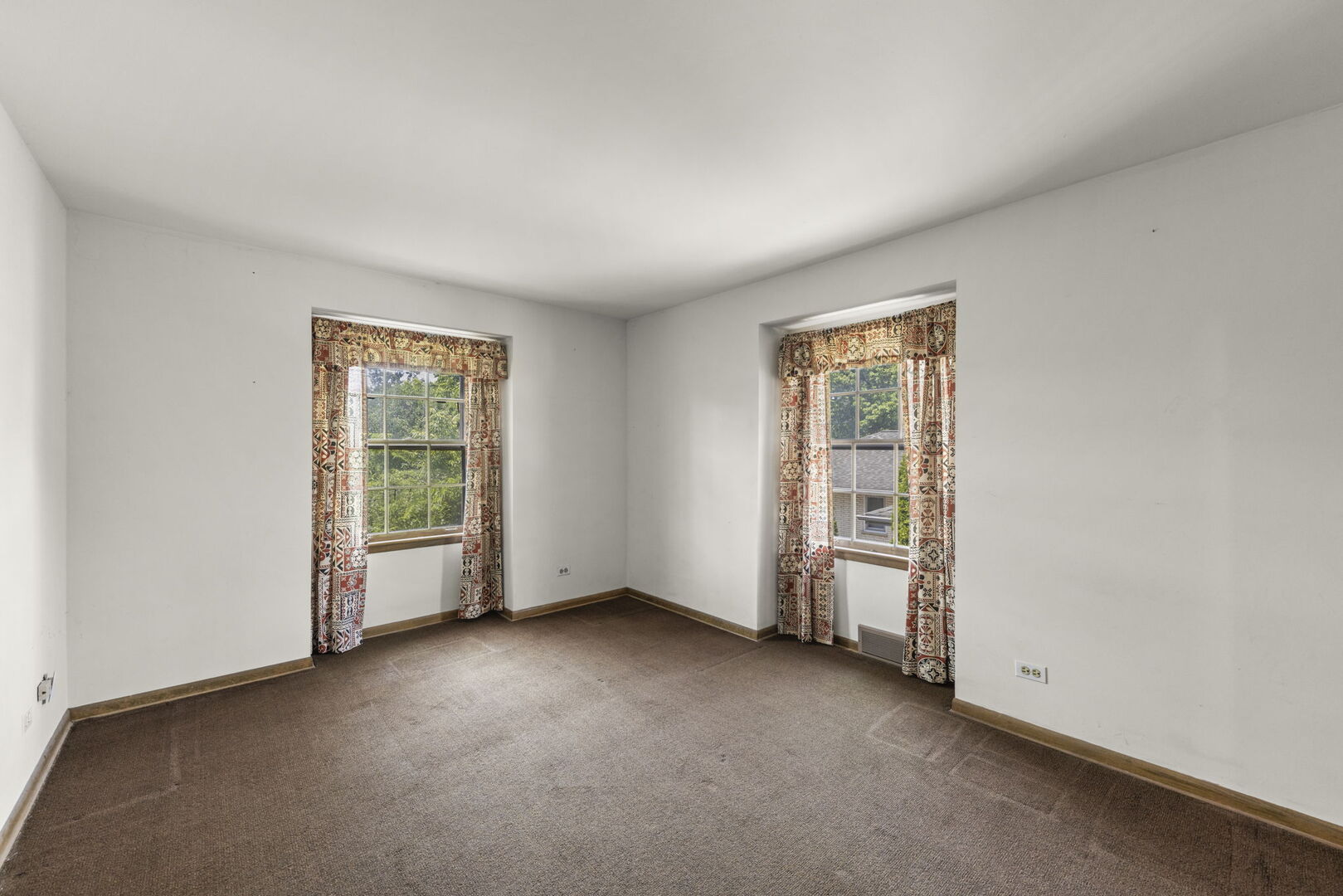 Gallery Image 19