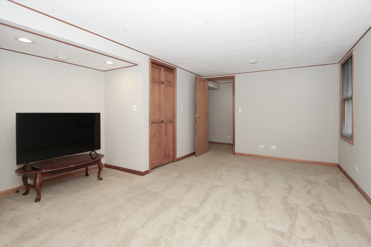 Gallery Image 18