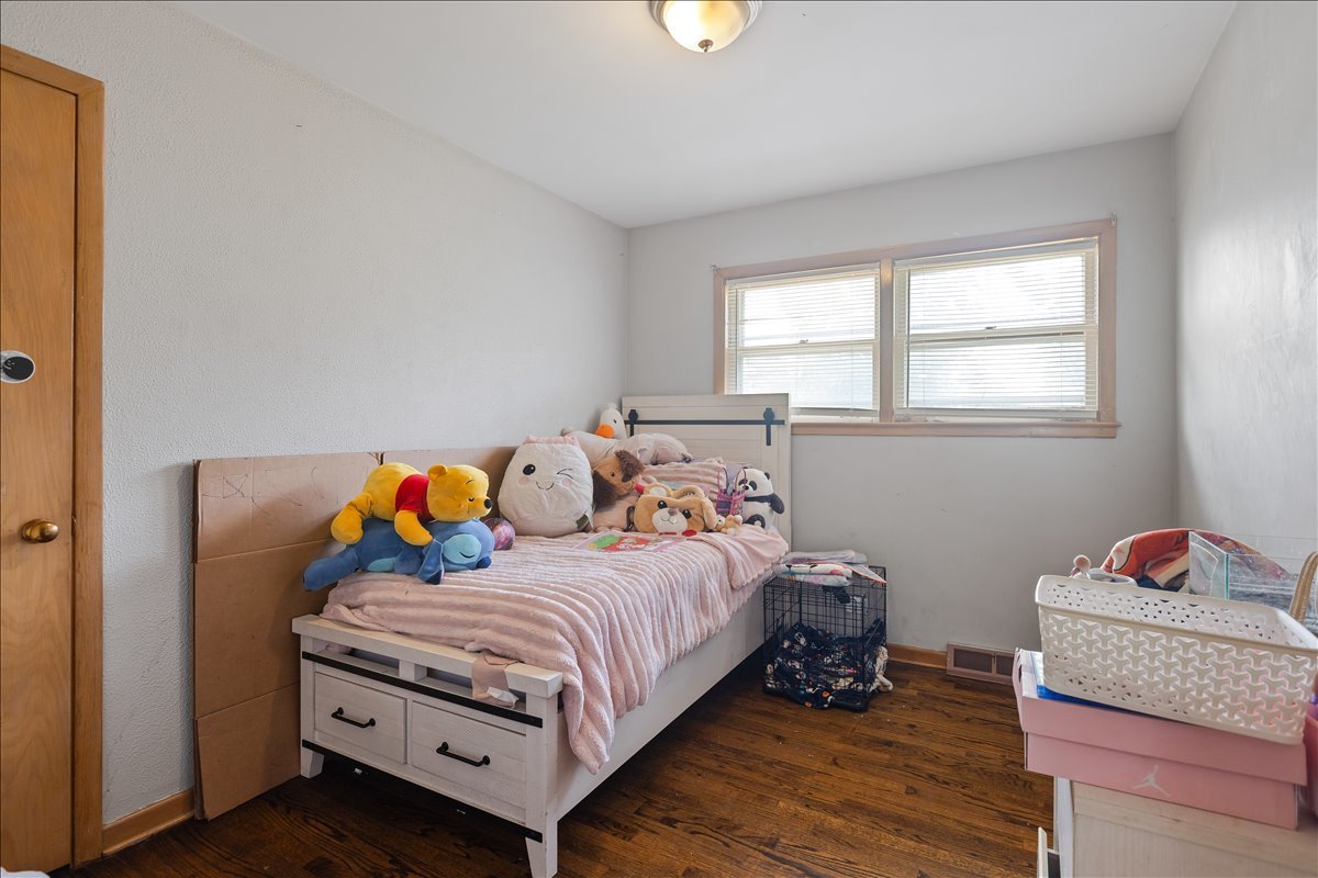 Gallery Image 18
