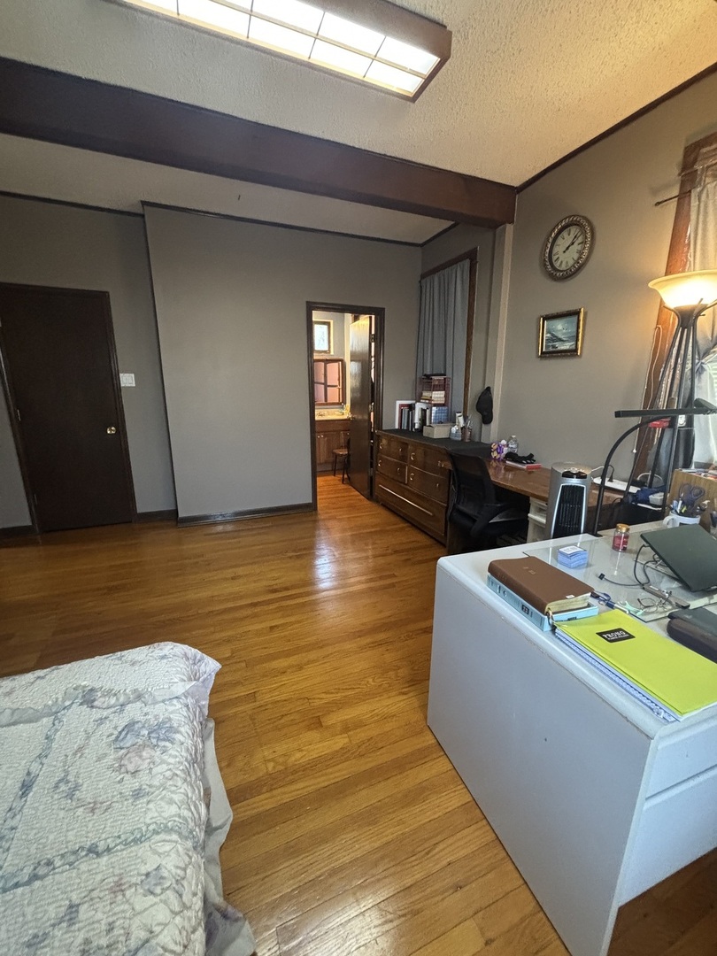 Gallery Image 10