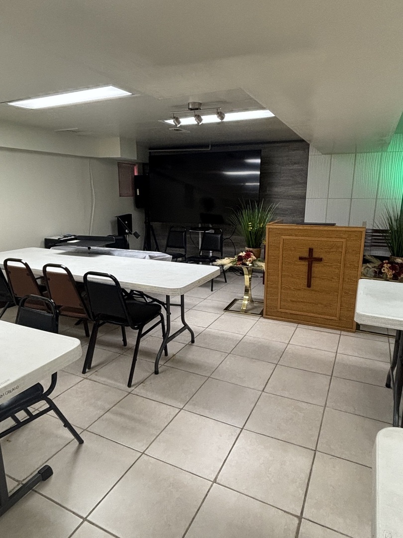Gallery Image 19