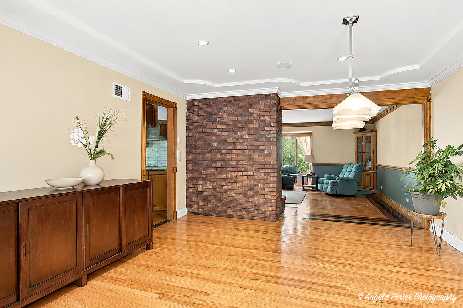 Gallery Image 18