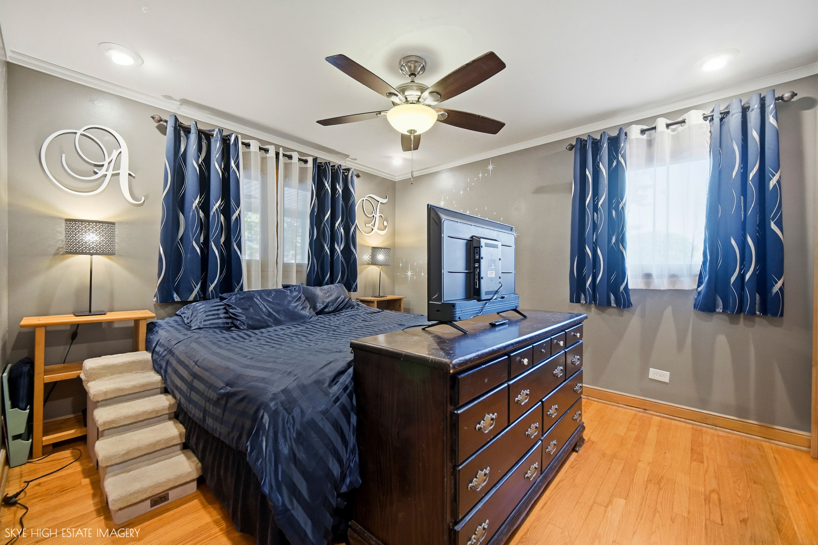 Gallery Image 12