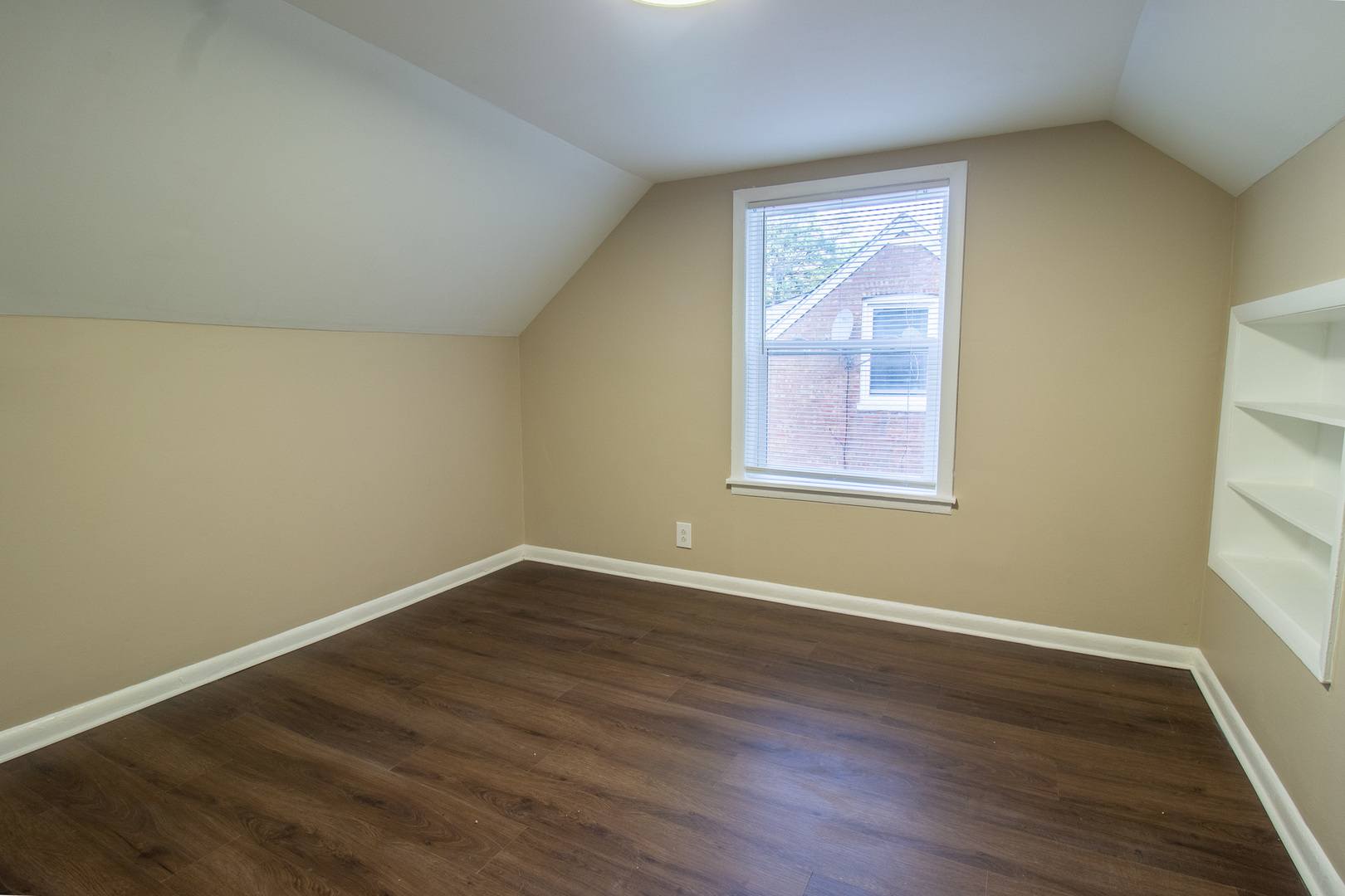 Gallery Image 19