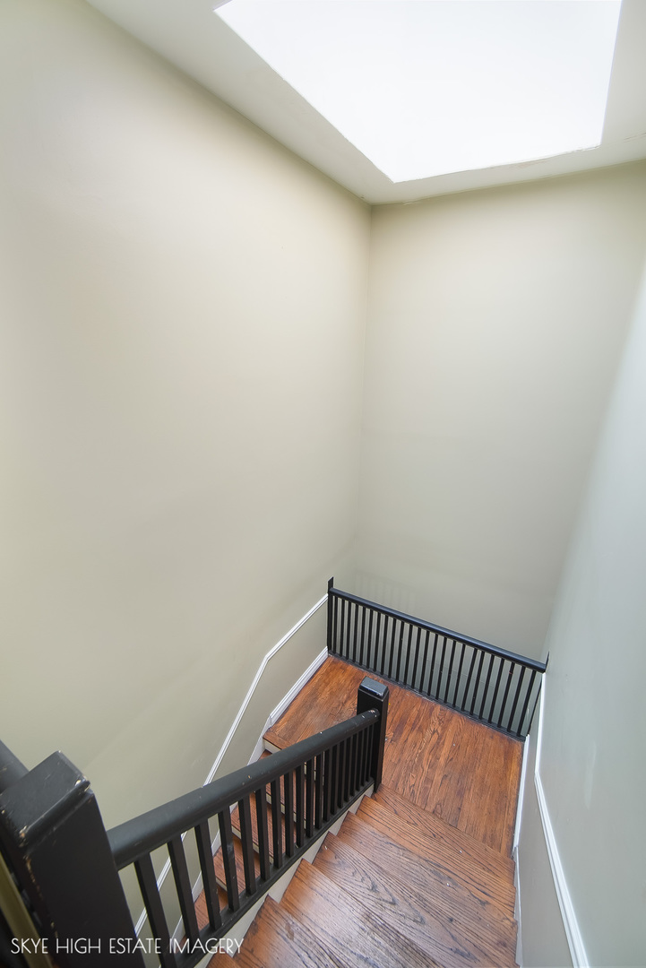 Gallery Image 18