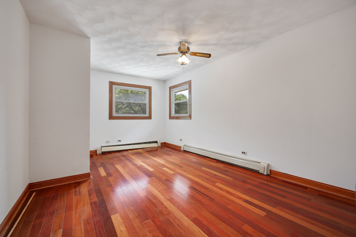 Gallery Image 14