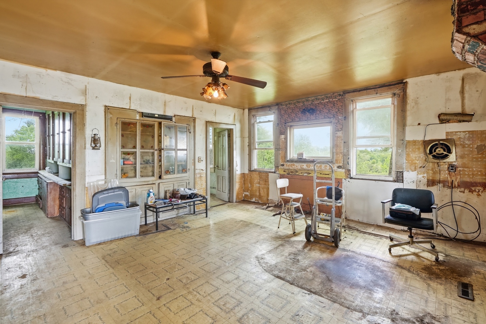 Gallery Image 10