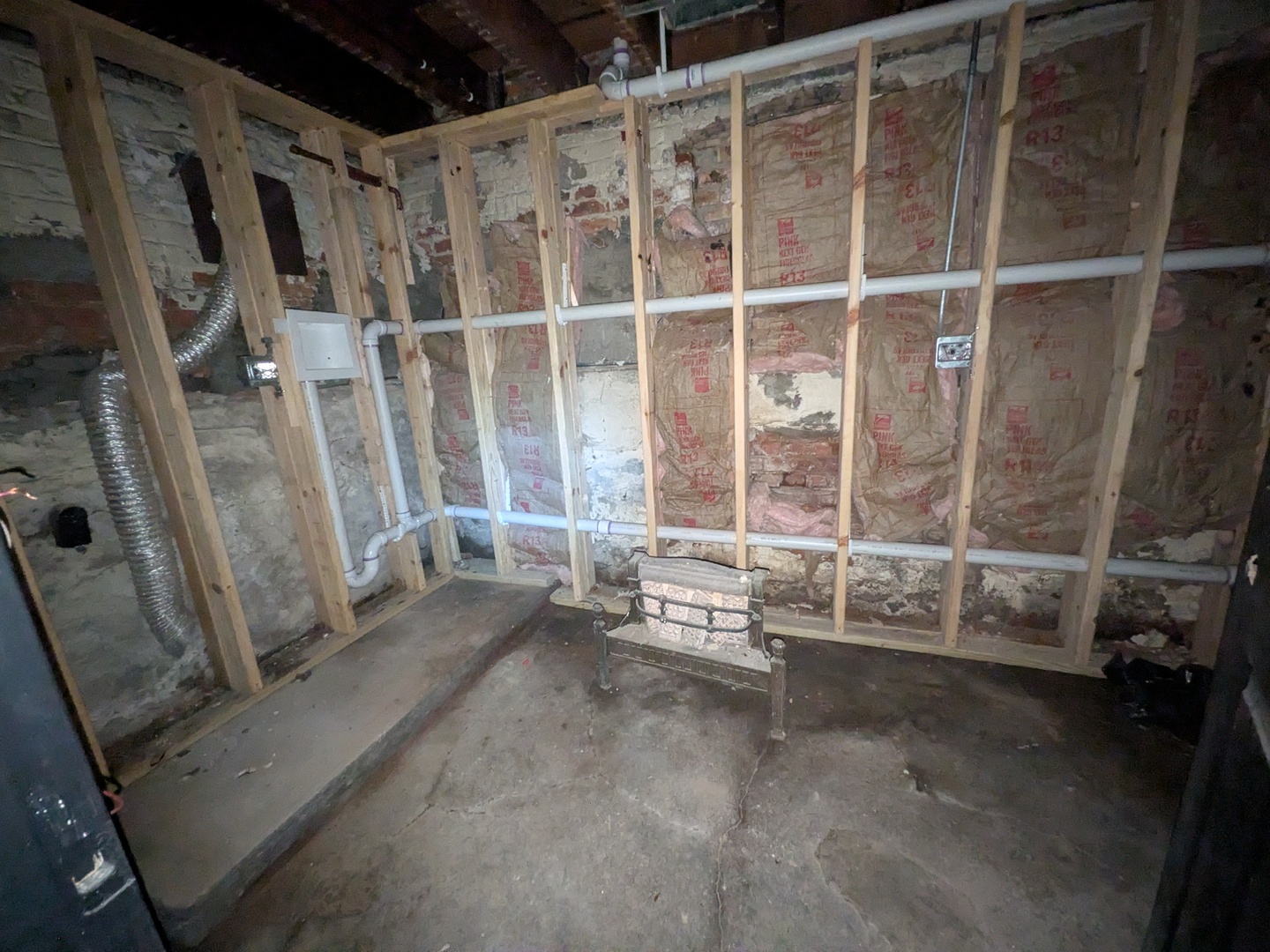 Gallery Image 16