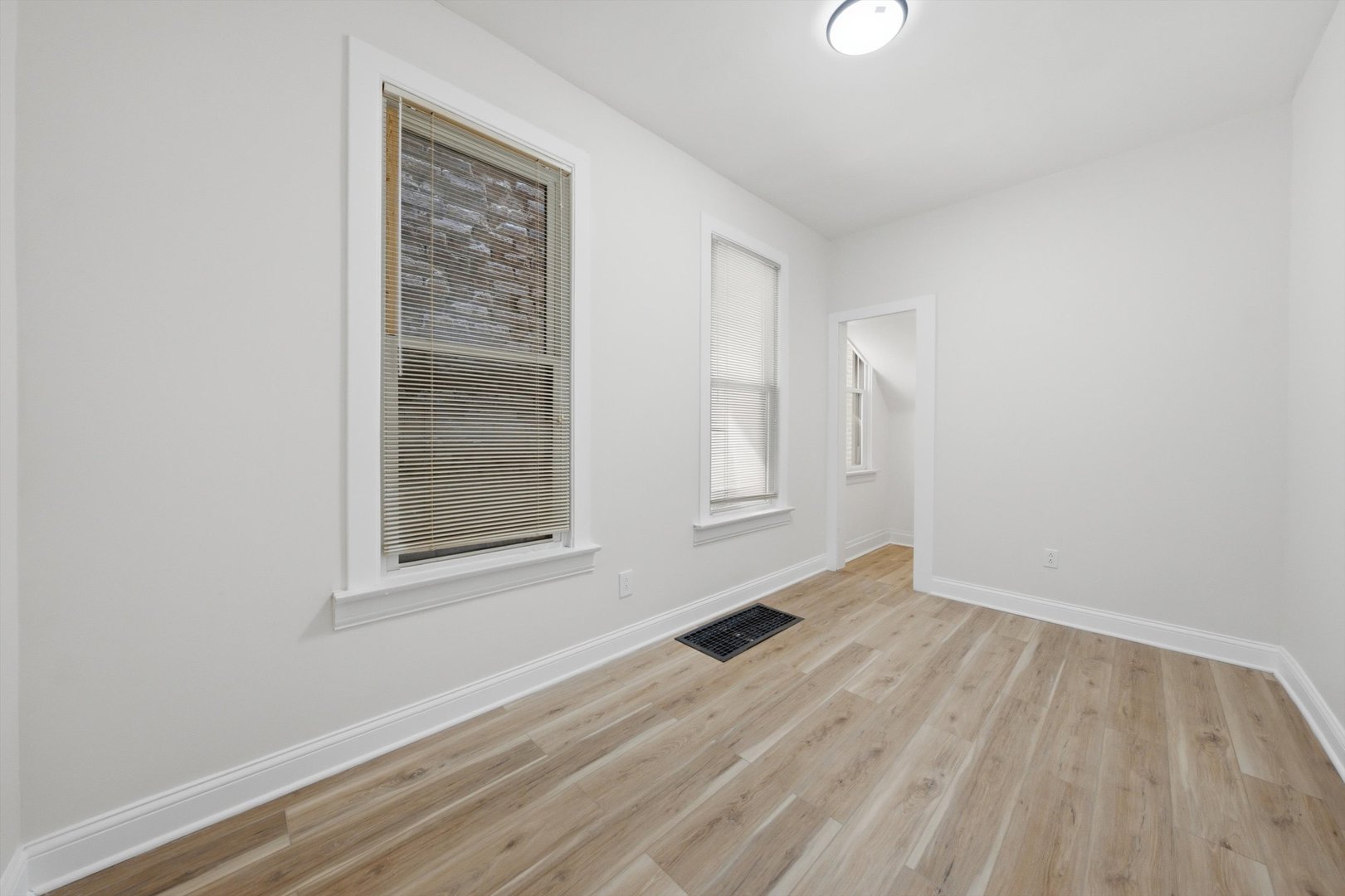 Gallery Image 19
