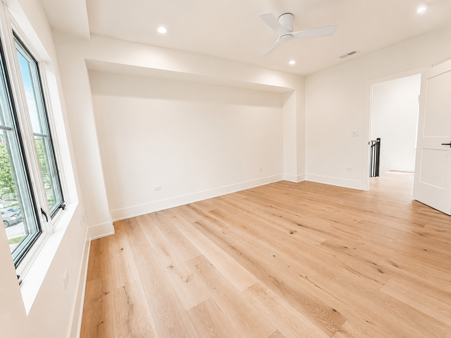 Gallery Image 17