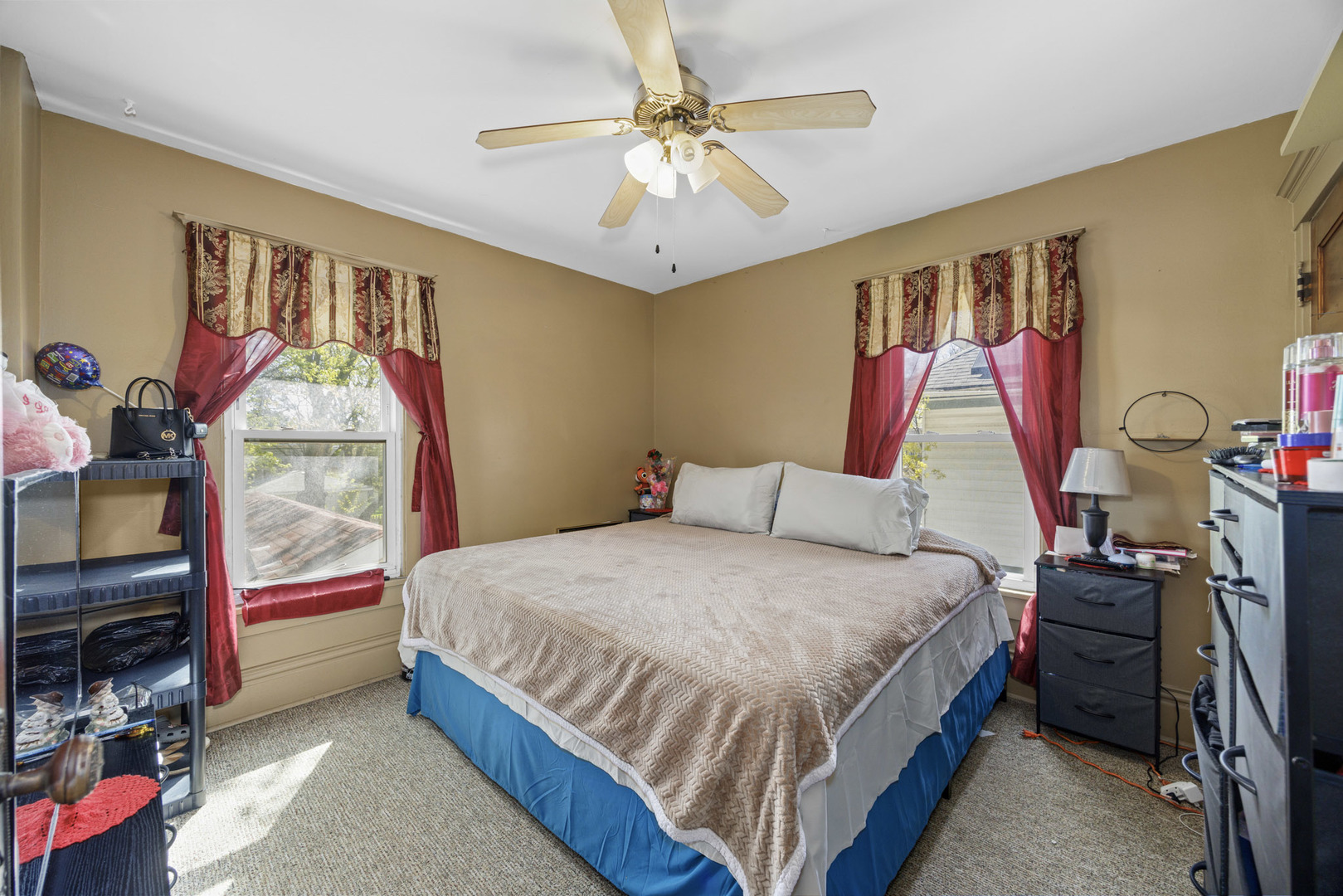 Gallery Image 13