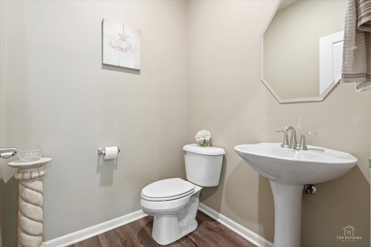 Gallery Image 19