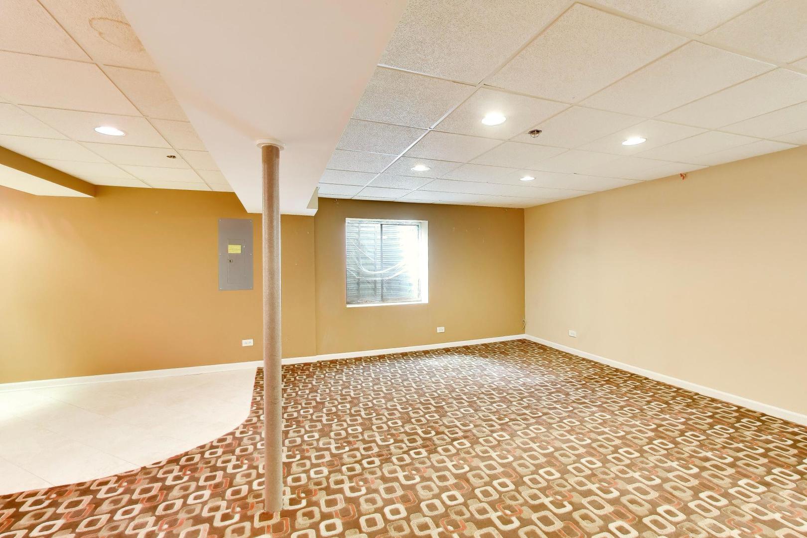 Gallery Image 15