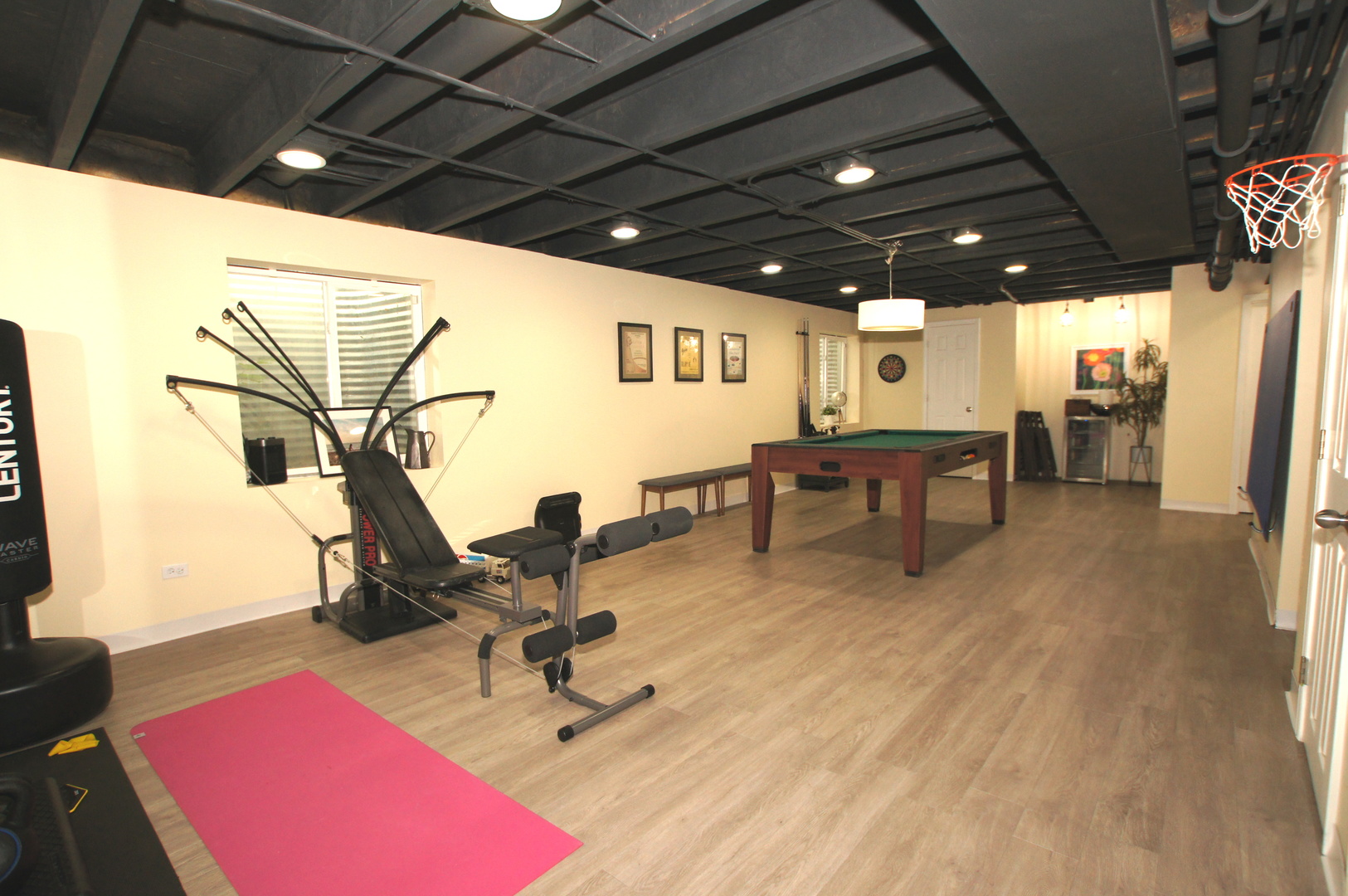 Gallery Image 18