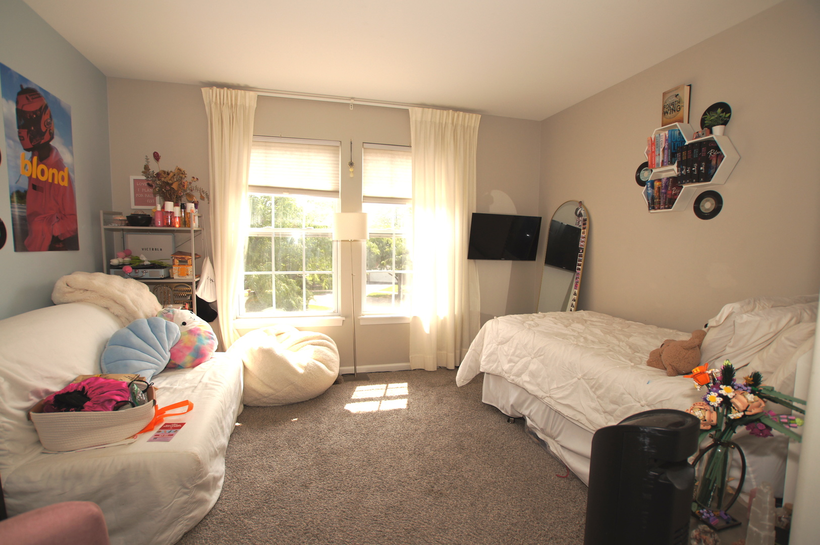 Gallery Image 15