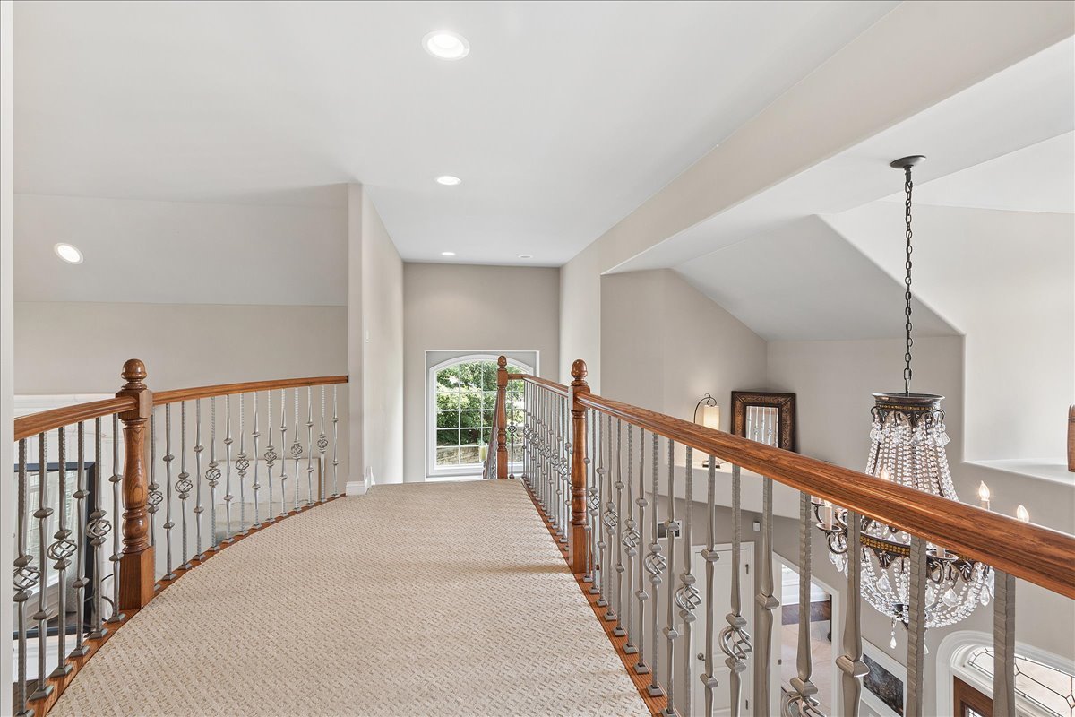 Gallery Image 38