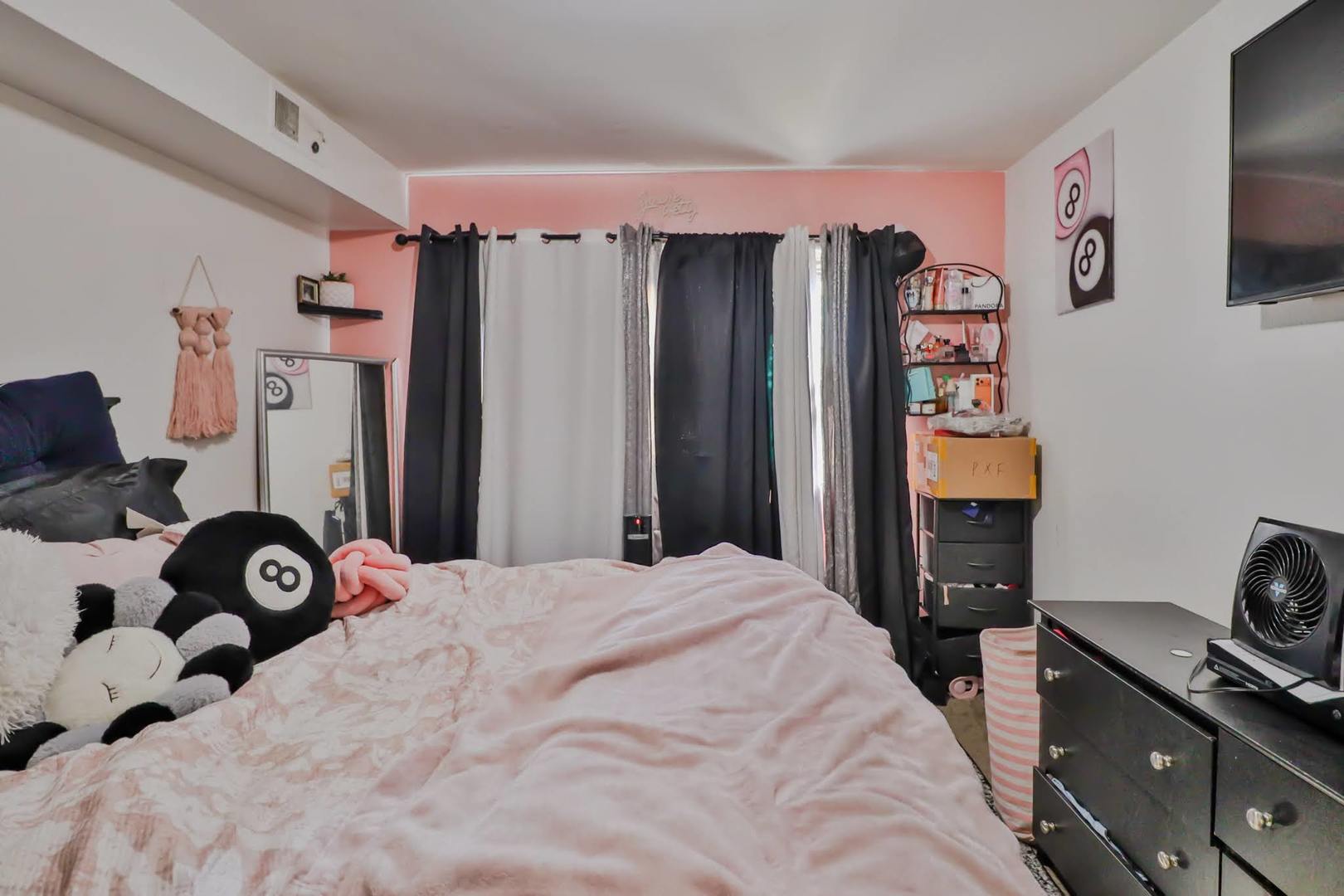 Gallery Image 15