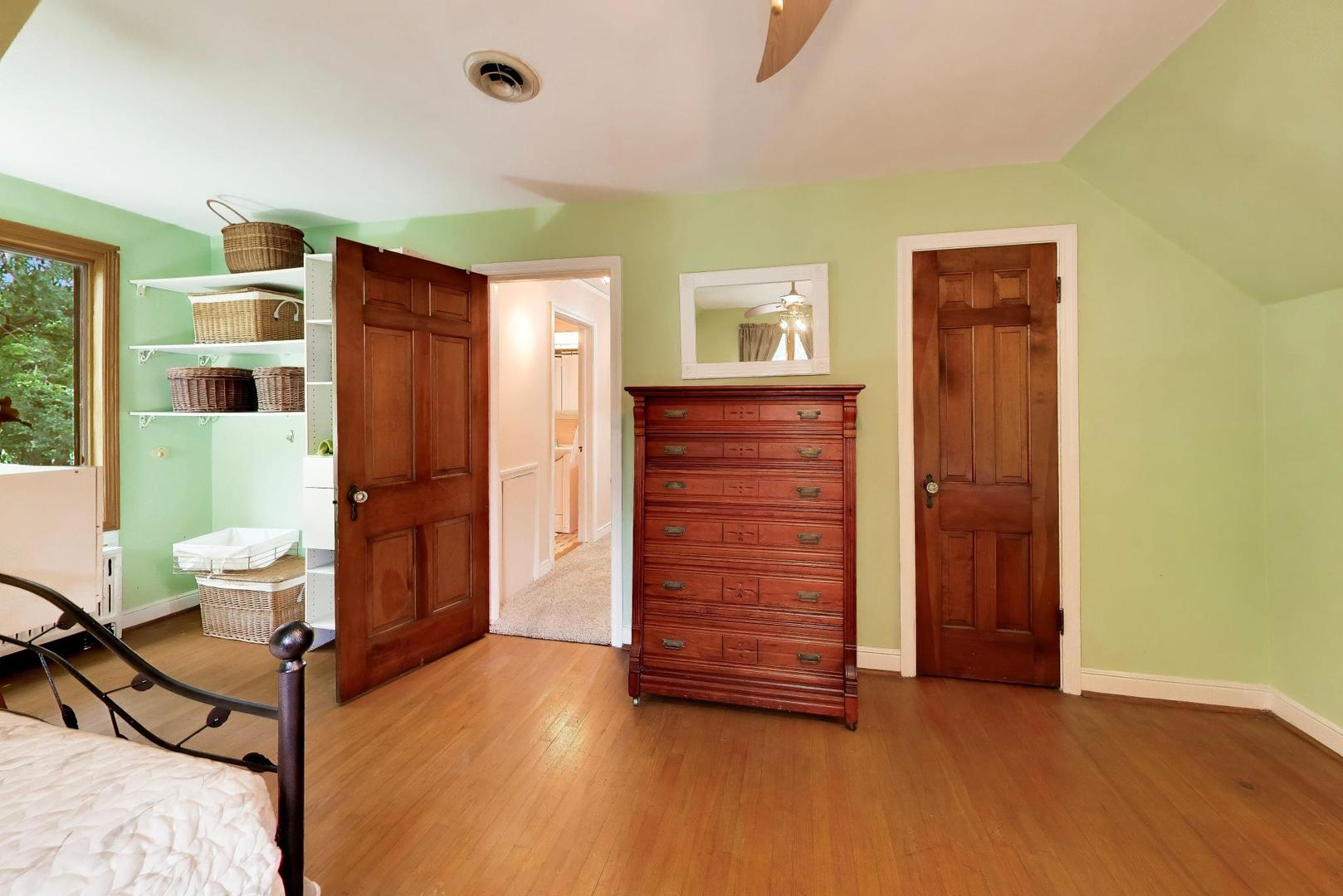 Gallery Image 31