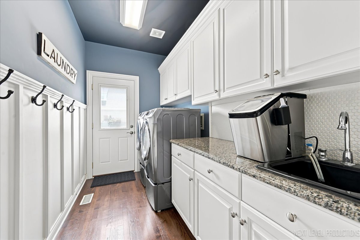 Gallery Image 15
