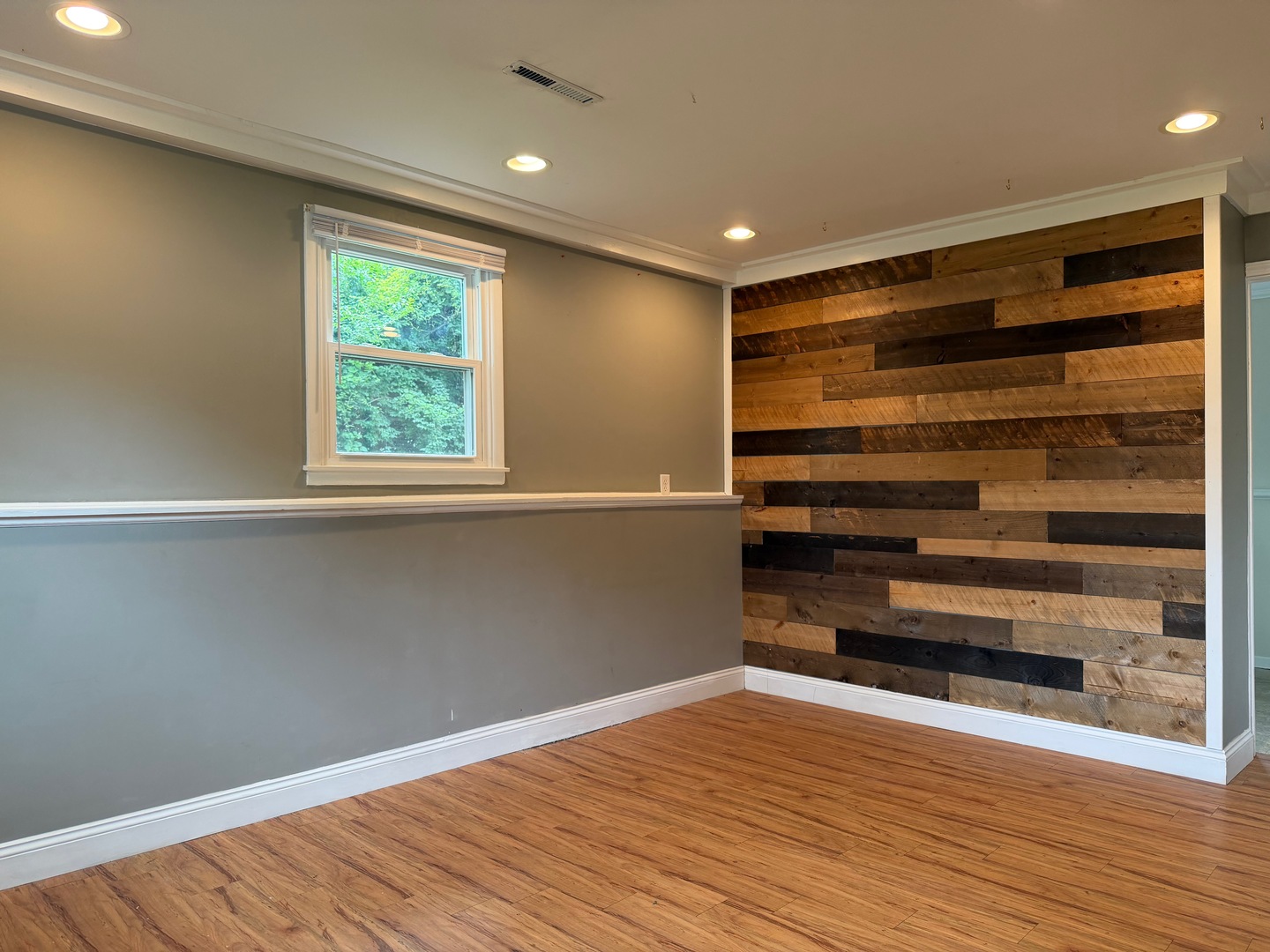 Gallery Image 19