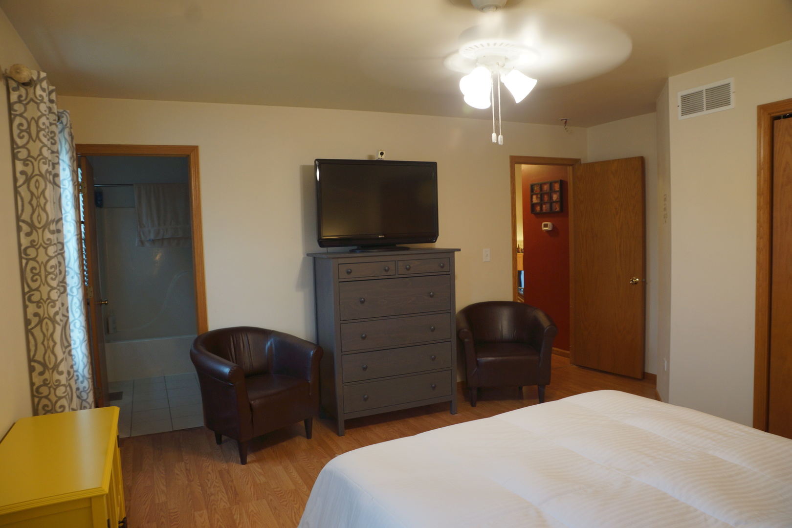 Gallery Image 34