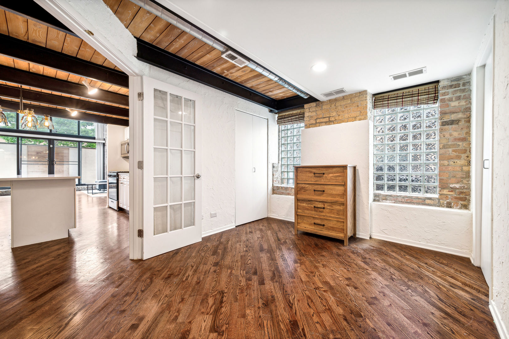 Gallery Image 9