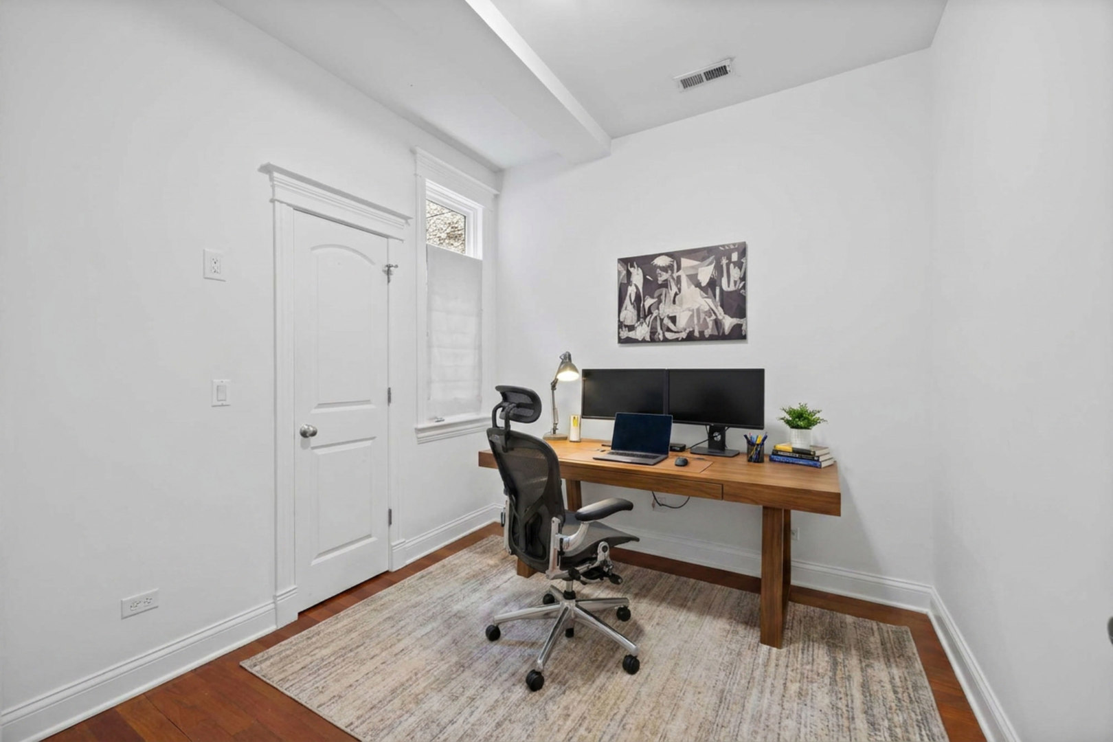 Gallery Image 16