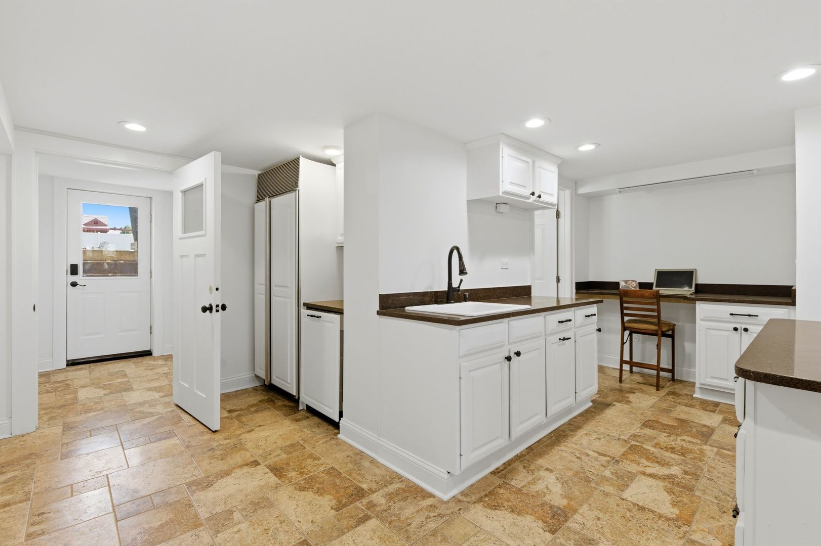 Gallery Image 36