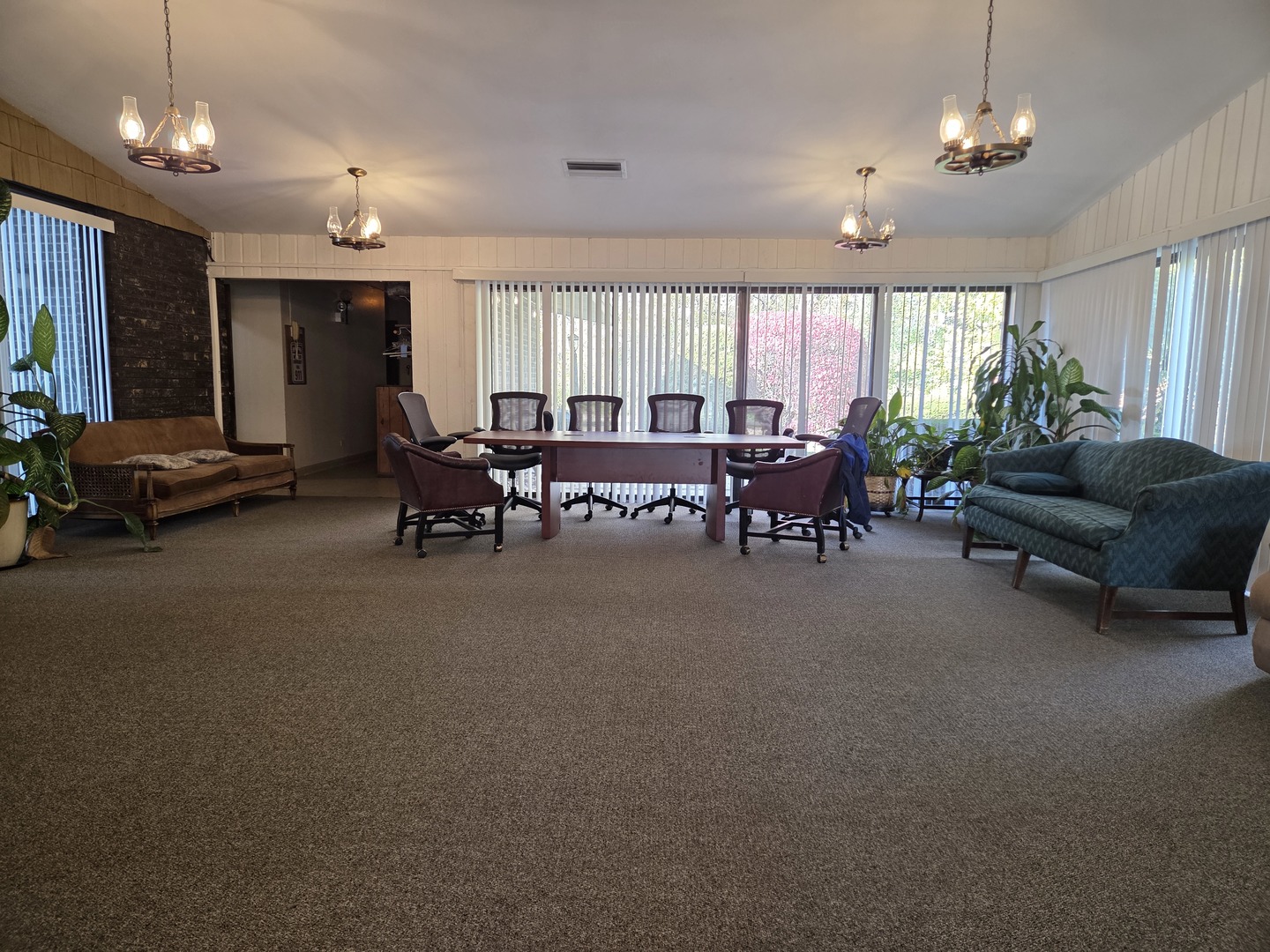 Gallery Image 16