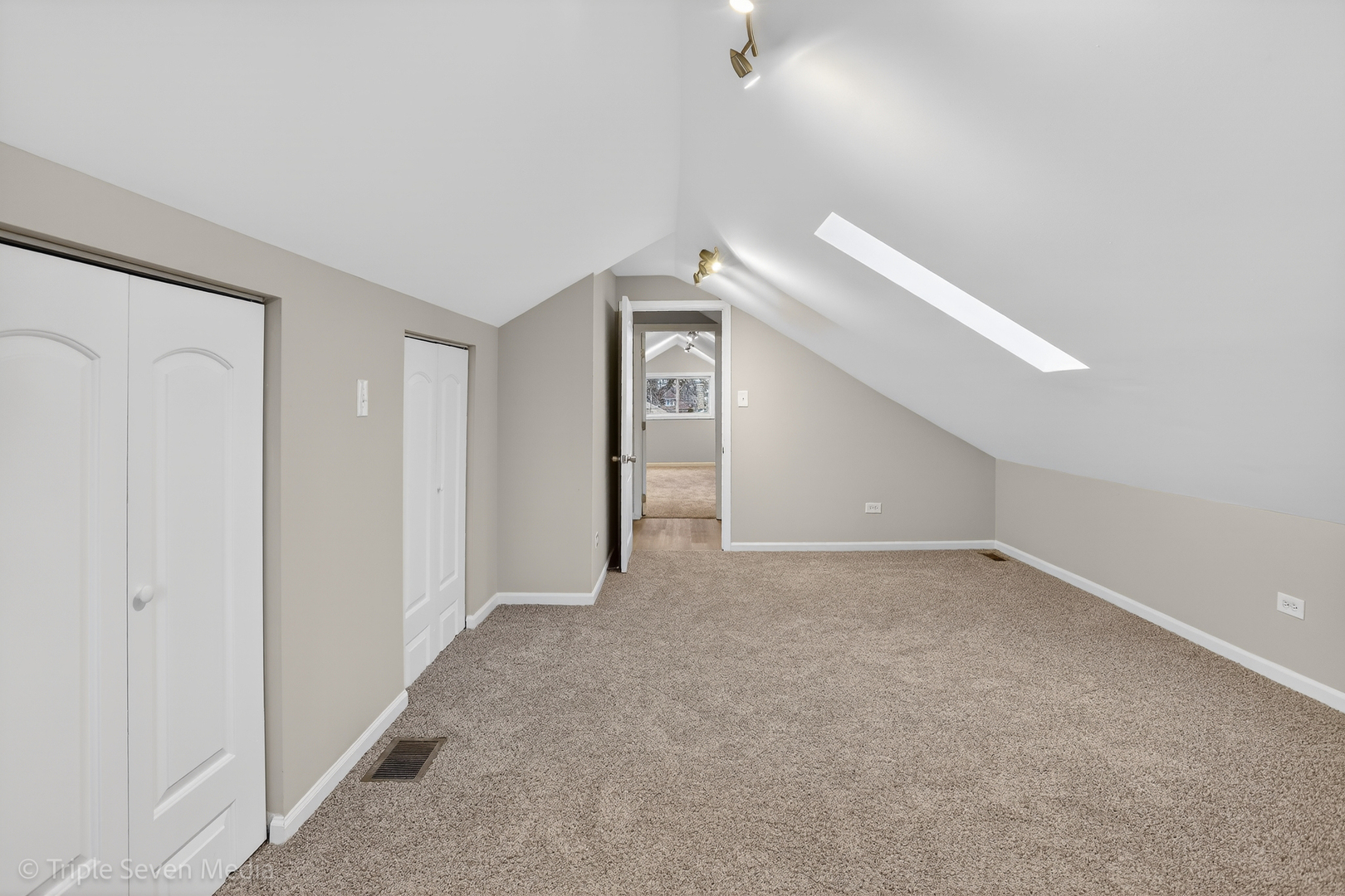 Gallery Image 17