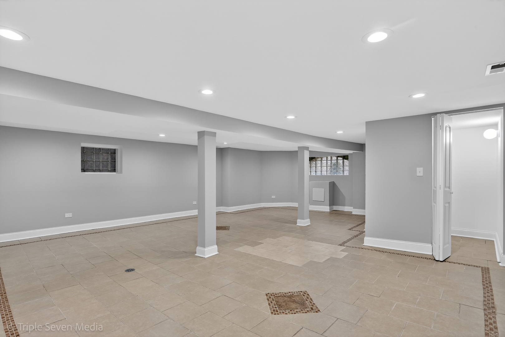 Gallery Image 20