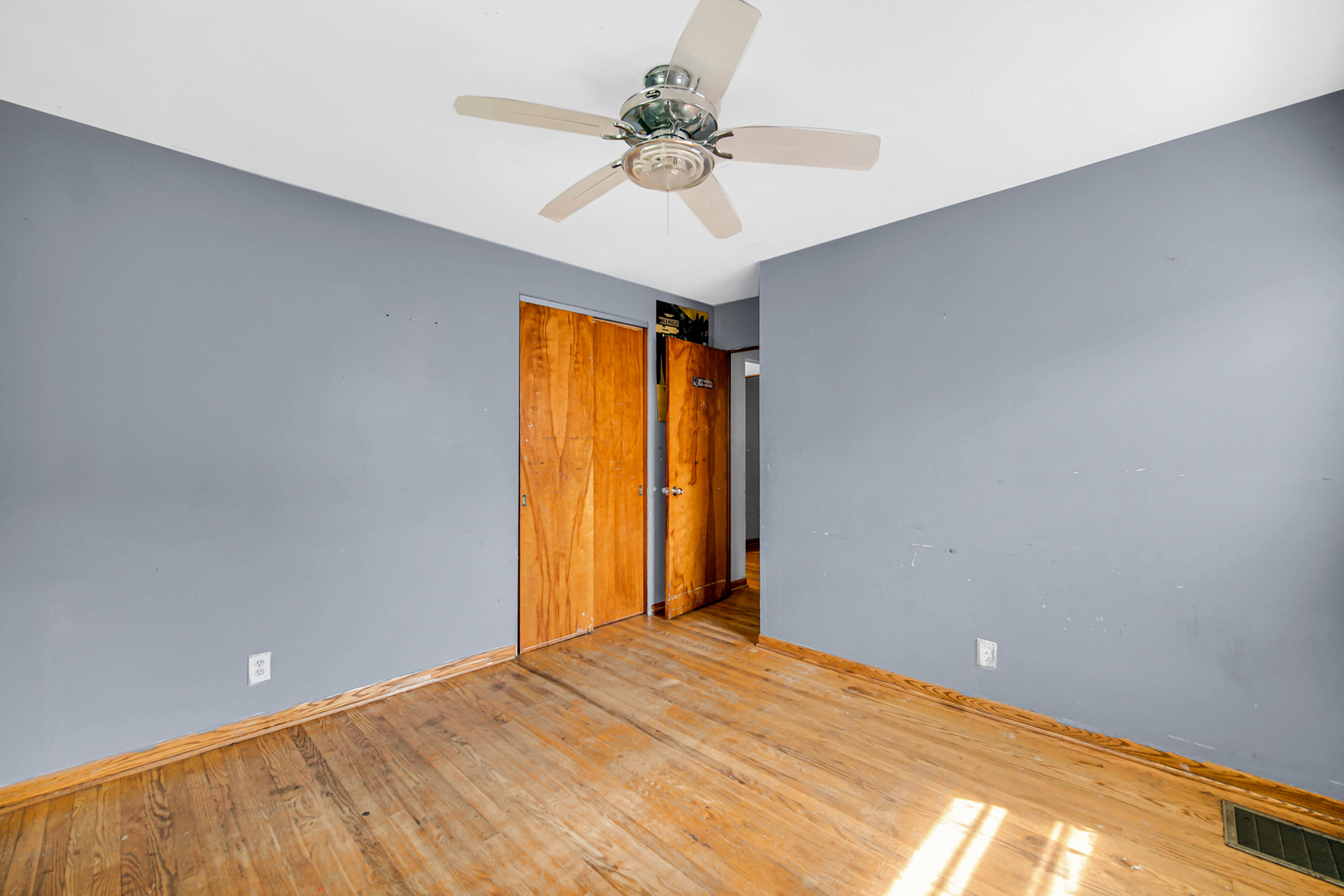 Gallery Image 14