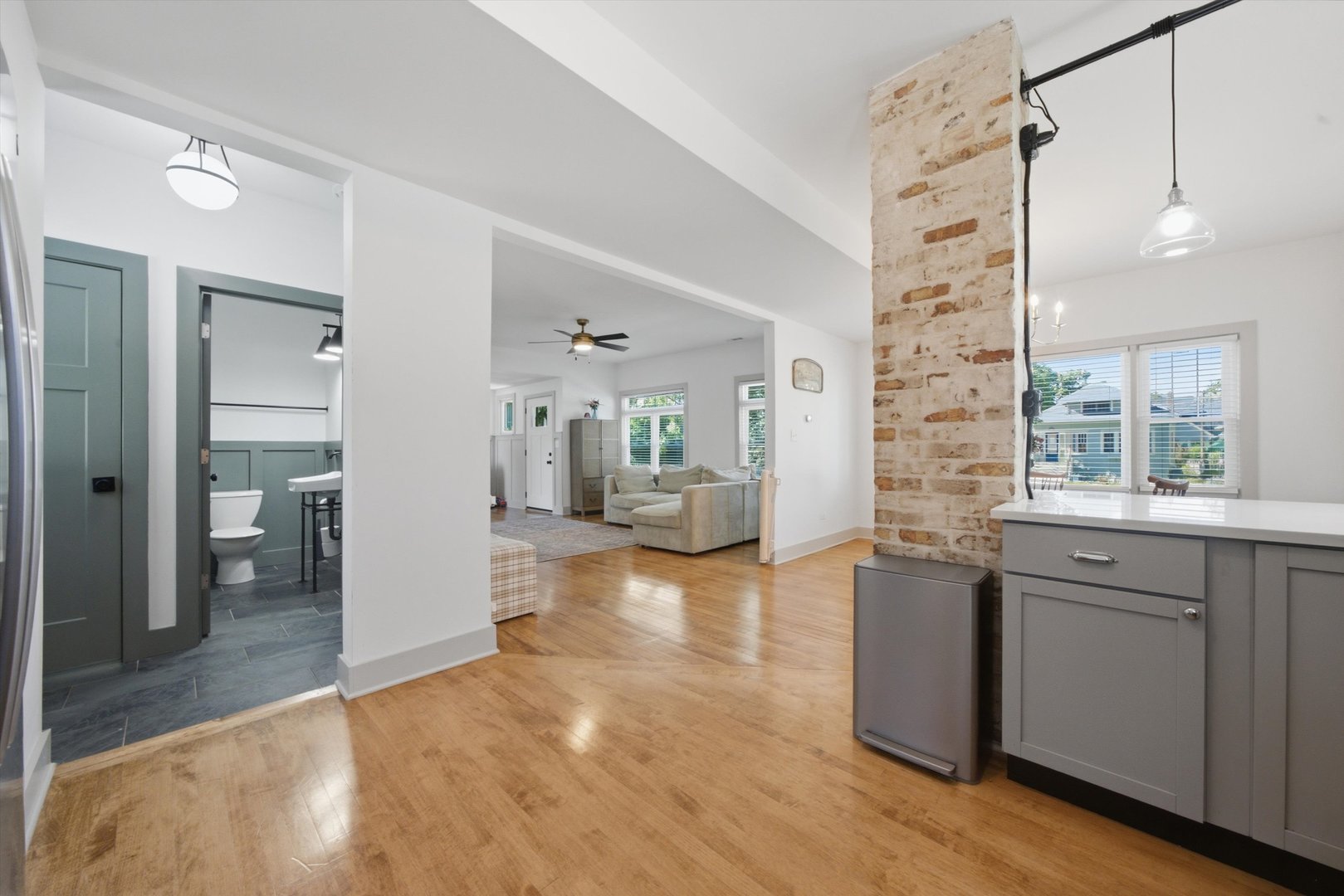 Gallery Image 15