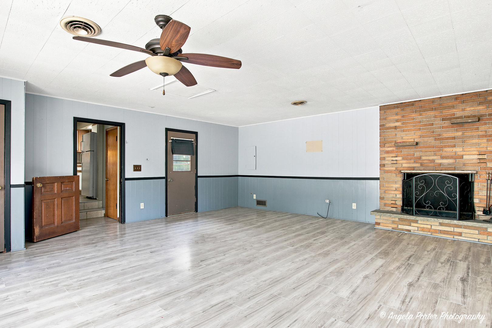 Gallery Image 16