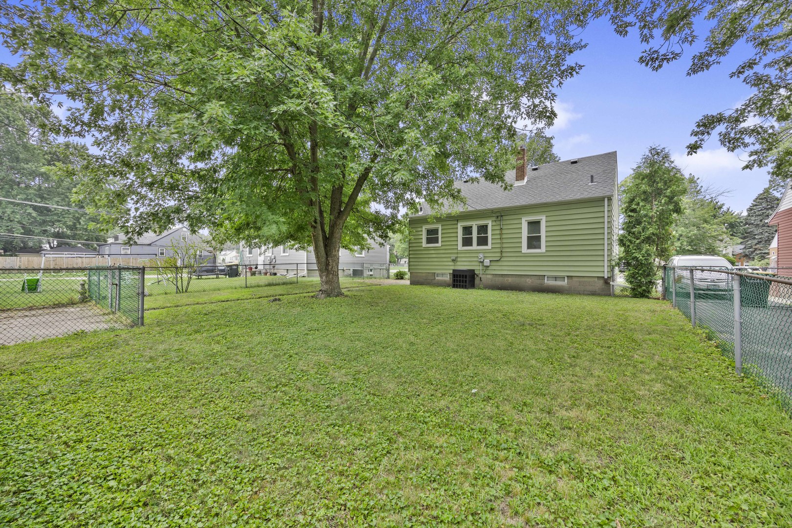 Gallery Image 14