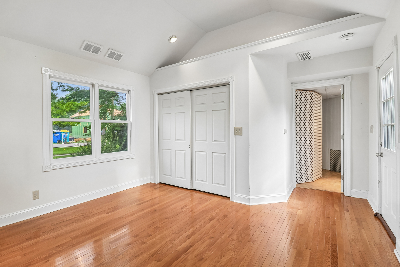 Gallery Image 18