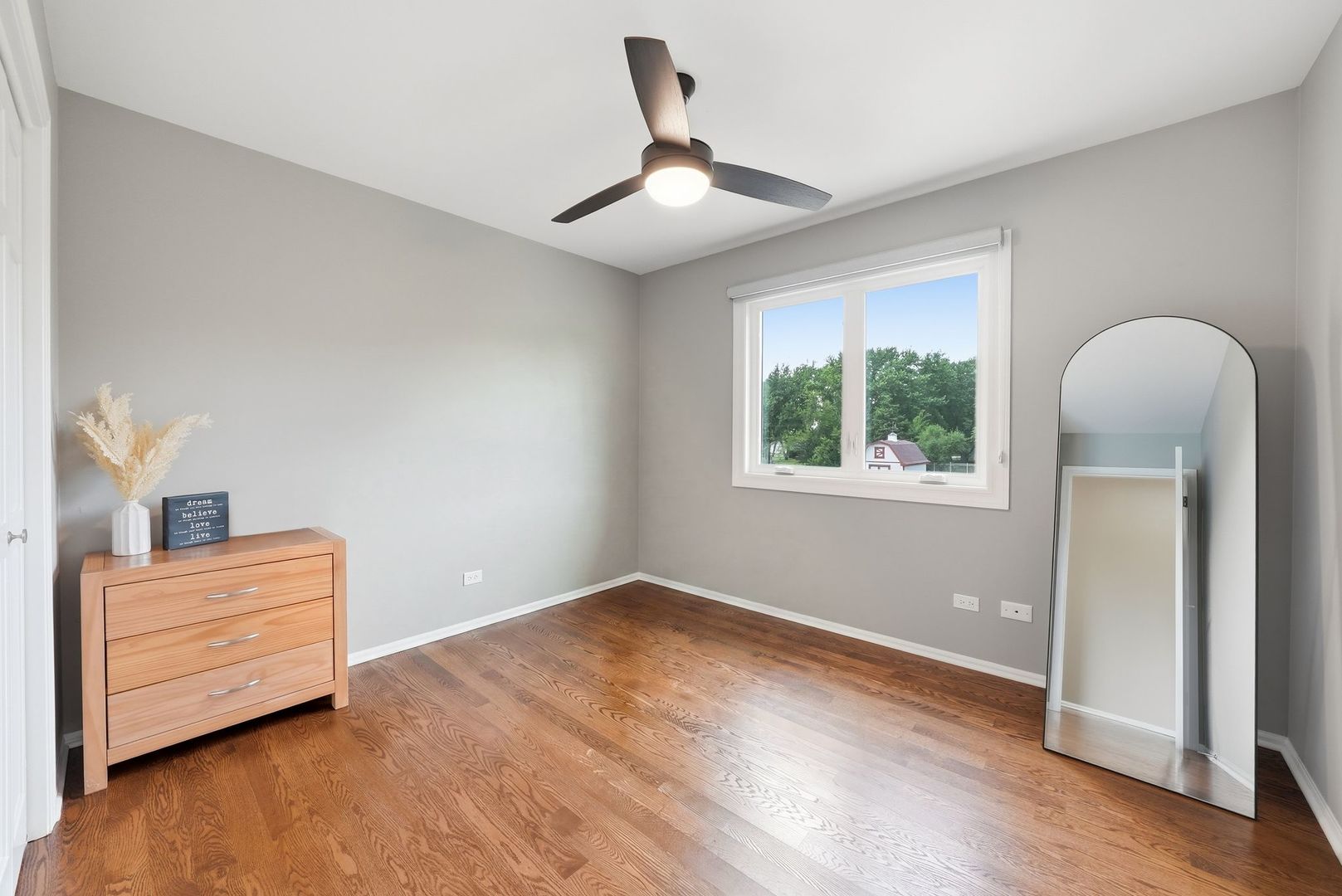 Gallery Image 18