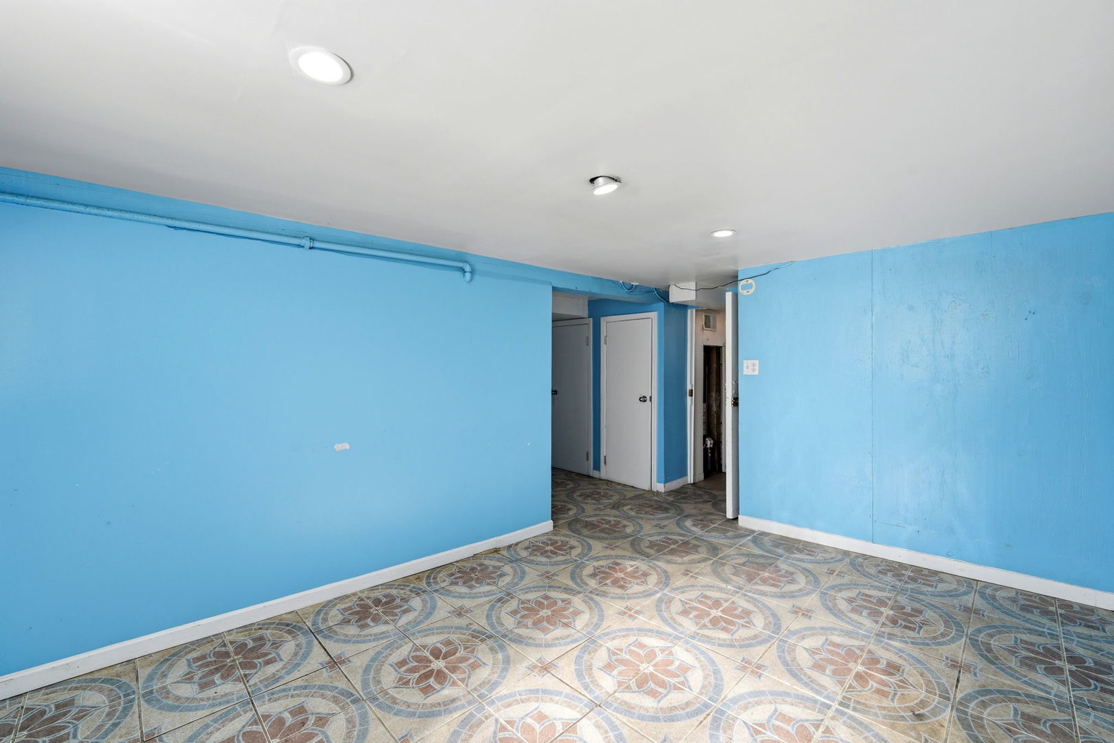 Gallery Image 16
