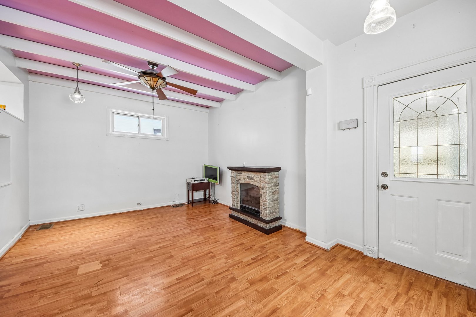 Gallery Image 8