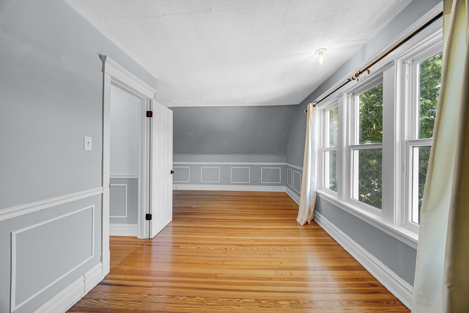 Gallery Image 13