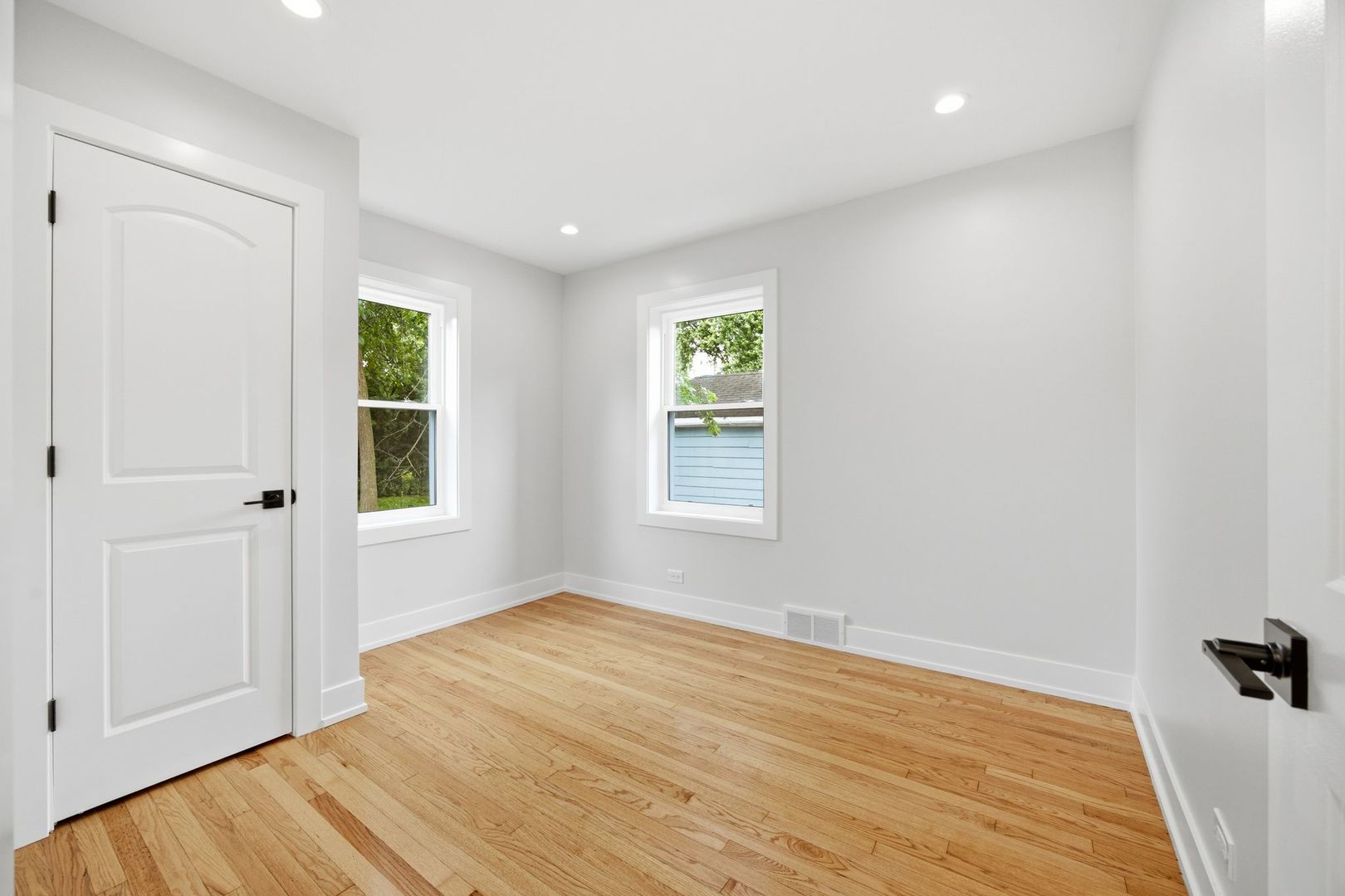 Gallery Image 18