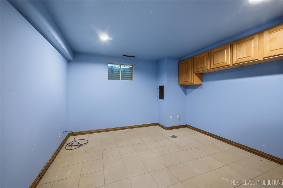 Gallery Image 29