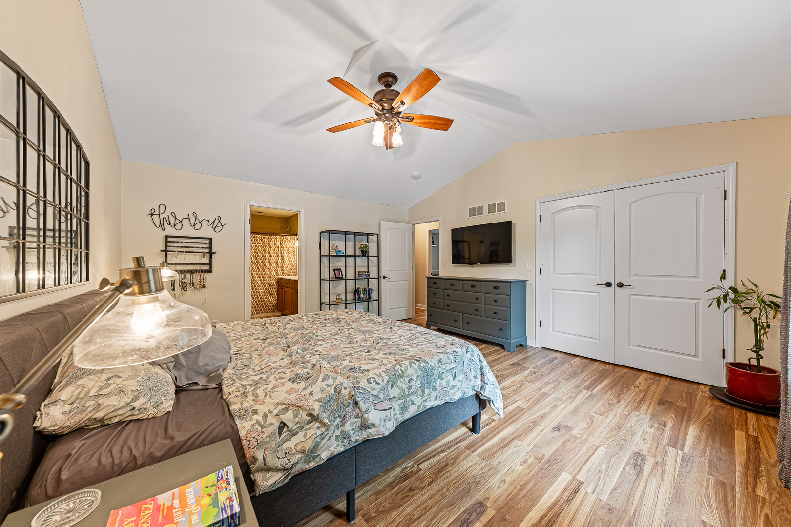 Gallery Image 12
