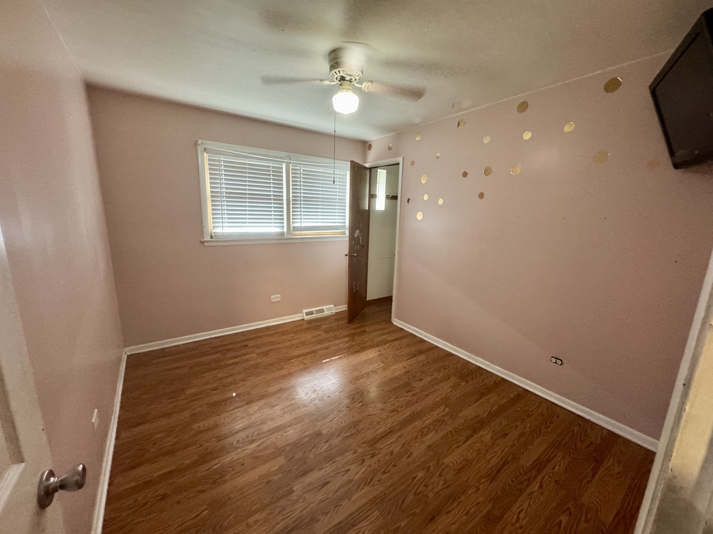 Gallery Image 9