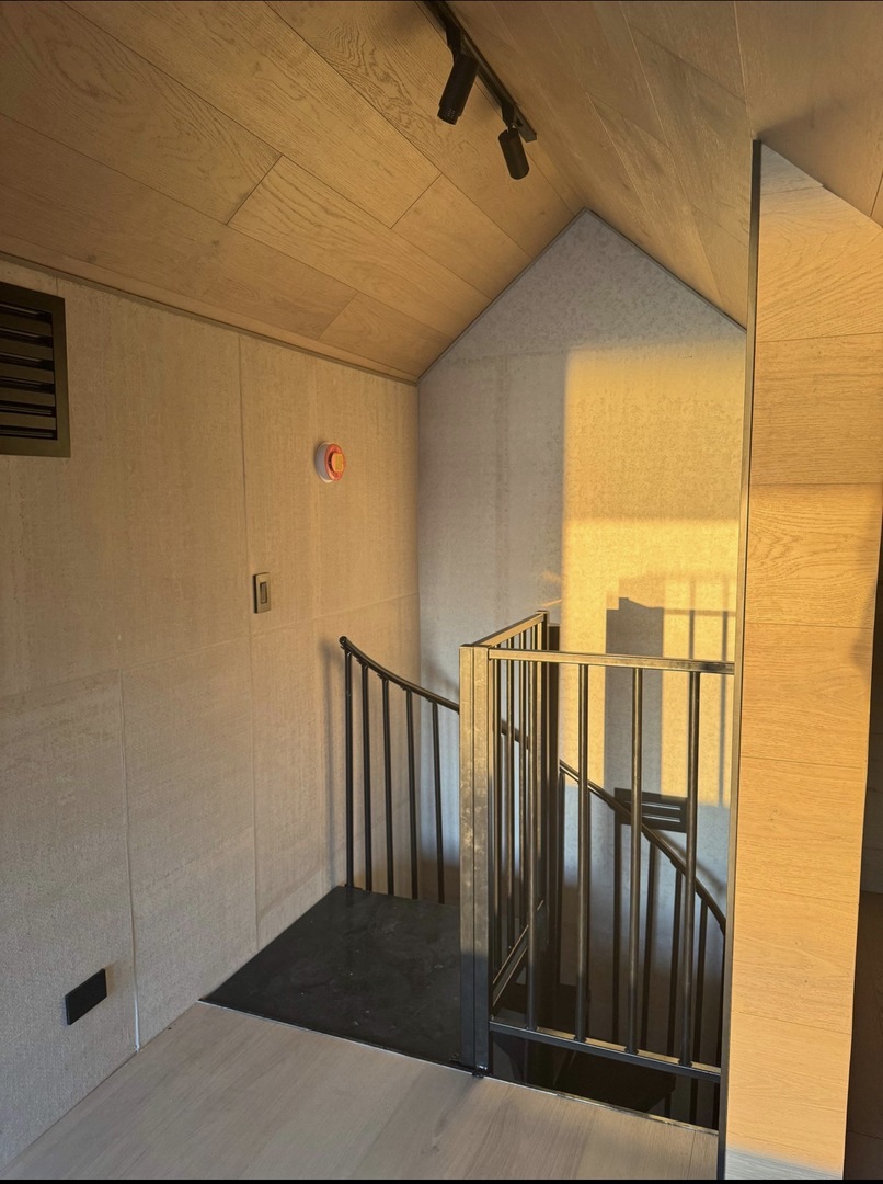 Gallery Image 51