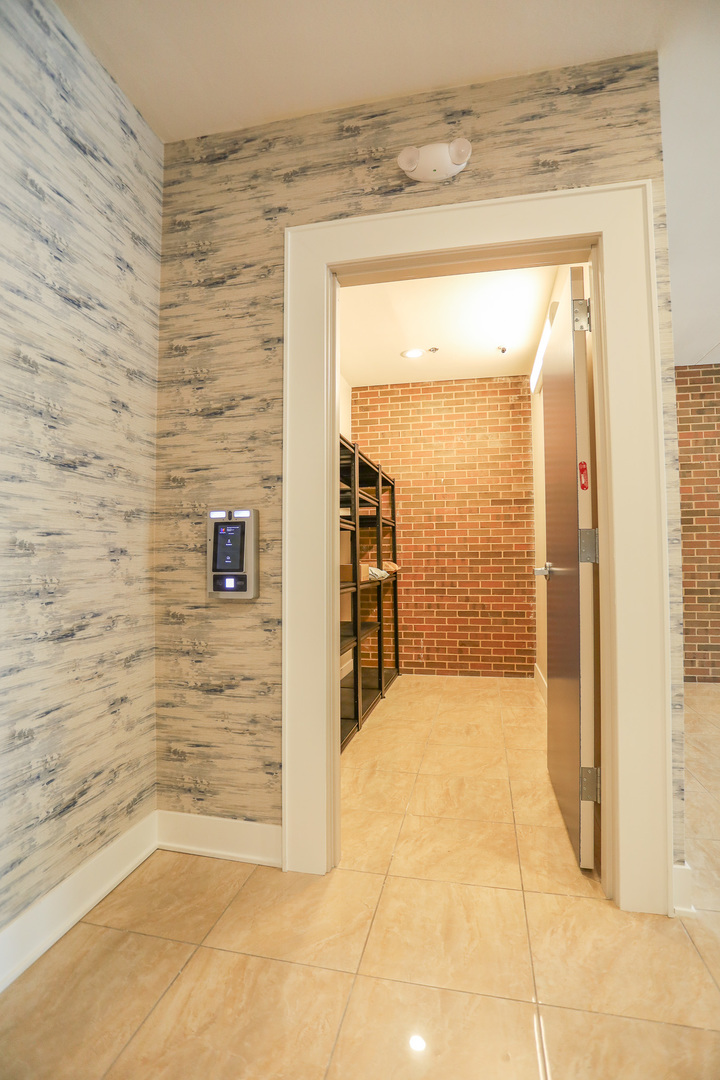 Gallery Image 15
