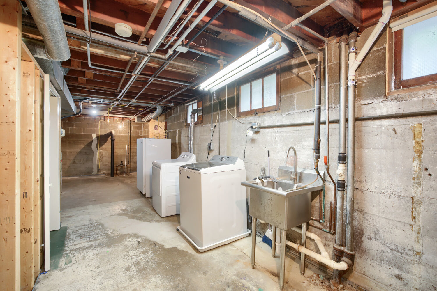 Gallery Image 13