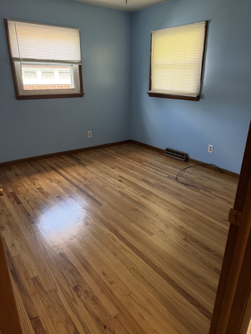 Gallery Image 16